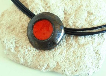 Collar-colección--metàl.lic-Rojo---artesania--de-menorca menorceramik