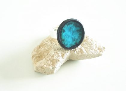 Anillo-Colección-Cascada-Esmeralda-Tonalidades-del-mar-Mediterraneo
