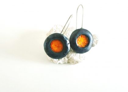 Pendientes--Metalic-Naranja--Largos.-Artesania-en-cerámica-Menorca