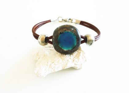 Pulsera-Metàl.lic-Azul-.-Artesania-en-cerámica-Menorca